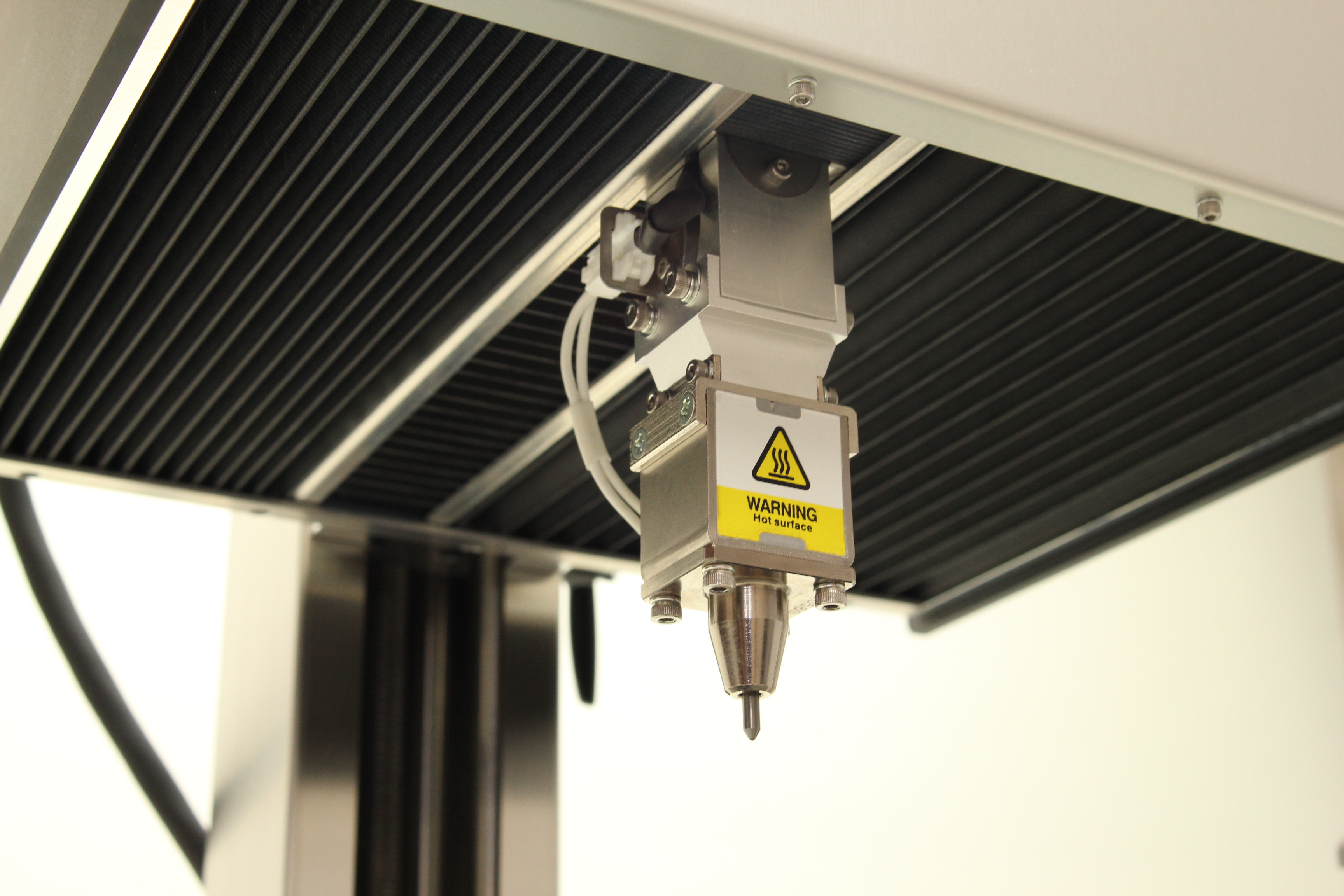 Máquina de Gravação Elétrica MarkinBOX Máquina de Gravação Elétrica MarkinBOX